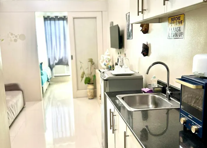 Dvine Era Staycation Auberge de jeunesse *
